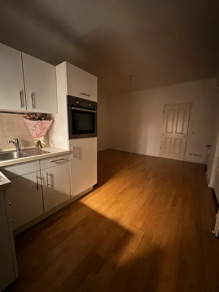Lichtdurchflutete Altbauwohnung nahe Rosenthaler Platz — photo 1